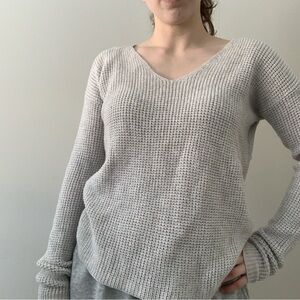 Aritzia Light Gray V-Neck Sweater